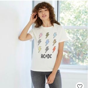 brand new AC/DC graphic tee XL more like L